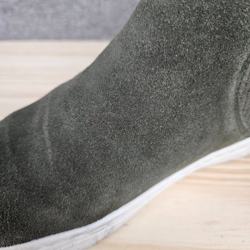 Wedge High-Top Sketchers Size 7 - Picture 10 of 12